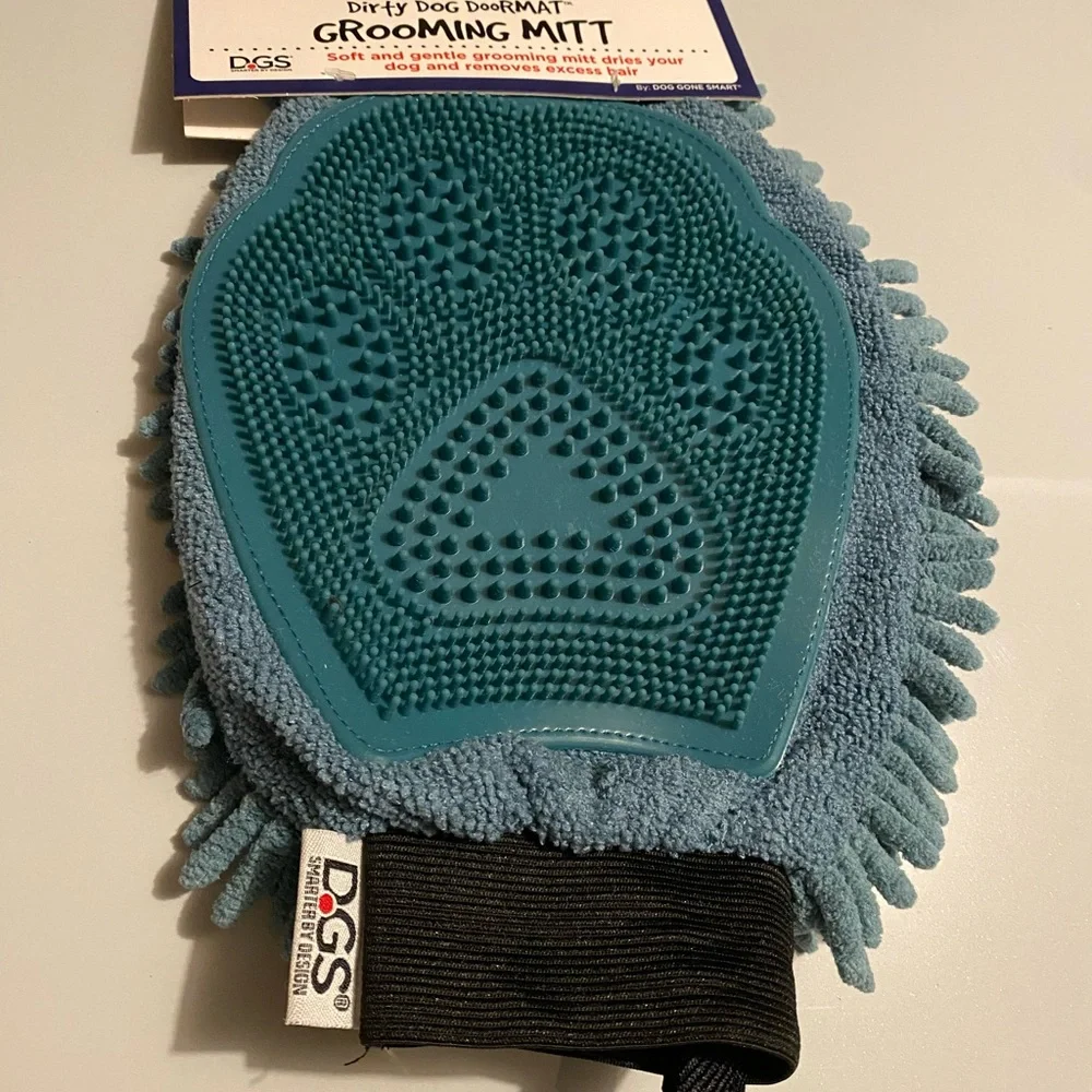 DGS Blue dirty Dog Grooming Mitt microfiber brand new